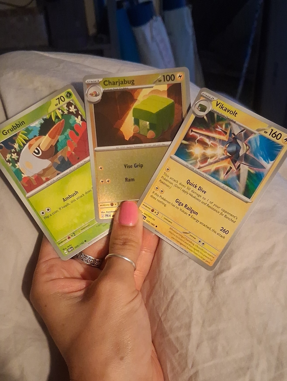 Pokemon Trading Card Lot - Yellow & Green Cards